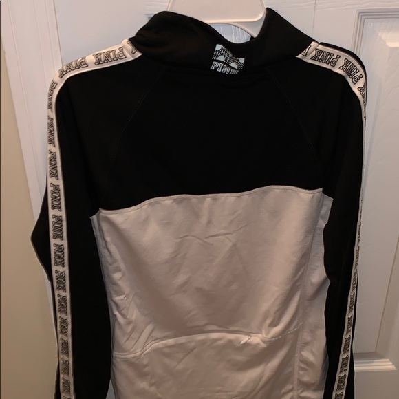 PINK Victoria’s Secret Quarter Zip Up Jacket - Picture 4 of 5